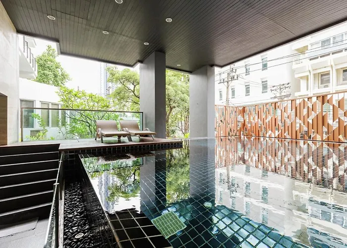 Luxury Center Of Bkk Close To Asok Bts Apartment